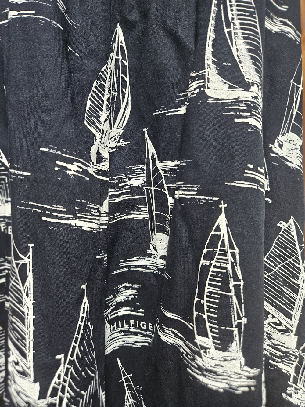 Tommy Hilfiger Navy Maxi Dress with White Sailboat Print - Picture 2 of 6